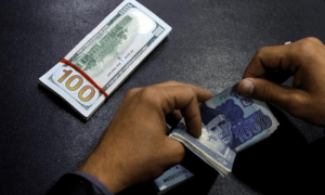 اپریل میں پاکستان کا کرنٹ اکاؤنٹ 49 کروڑ 10 لاکھ ڈالر سرپلس رہا