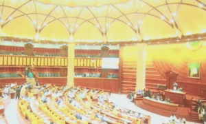 پنجاب اسمبلی میں ہتک عزت بل 2024 منظور، اپوزیشن کا شدید احتجاج، صحافیوں کا گیلری سے واک آؤٹ
