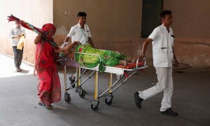 South Asia faces extreme weather with heatwave in India, cyclone in Bangladesh