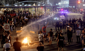 Thousands of Israelis demand return of hostages after bodies recovered