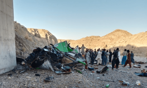 بلوچستان: تربت سے کوئٹہ جانے والی مسافر کوچ کو حادثہ، 28 افراد جاں بحق