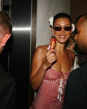 &lsquo;Proud Palestinian&rsquo; Bella Hadid highlights the keffiyeh to show her beautiful culture