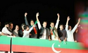 دفعہ 144 کی خلاف ورزی: عمران خان و دیگر کیخلاف درج 2 مقدمات میں ملزمان کی حاضری کا حکم