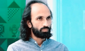 Poet Ahmed Farhad shifted to Muzaffarabad hospital for medical check-up