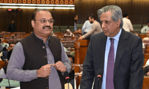 Govt lays &lsquo;controversial&rsquo; ordinances before NA