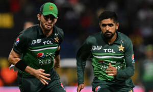 پاکستان کے ورلڈ کپ اسکواڈ میں اختلافات، ٹیم دو گروپوں میں تقسیم ہونے کا انکشاف