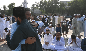 پاکستان بھر میں عیدالاضحیٰ مذہبی جوش و جذبے سے منائی جا رہی ہے