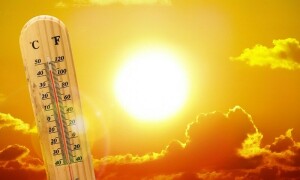 کراچی والے ہوجائیں ہوشیار، شہر میں مزید گرمی بڑھنے کا امکان