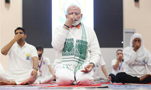 Modi&rsquo;s remarks on status of Kashmir stir up debate