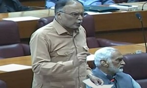 احسن اقبال کی سوات میں شہری کے قتل کی مذمت، مشتعل ہجوم کے ہاتھوں قتل کے محرکات کی تحقیقات کا مطالبہ