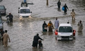 ڈیرہ بگٹی: شدید بارشوں سے 2 افراد جاں بحق، درجنوں زخمی