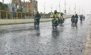 ملک کے بیشتر حصوں میں مون سون کی آمد، پنجاب کے کئی شہروں میں بارش