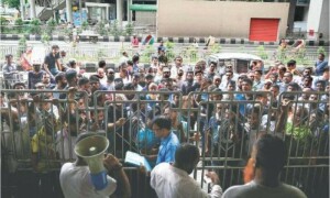 Bangladesh govt accepts apex court ruling to cut job quotas