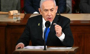 Israeli PM calls for global alliance against Iranian &lsquo;axis of terror&rsquo; as thousands protest outside US Capitol