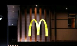 McDonald&rsquo;s sales fall globally for first time in over 3 years