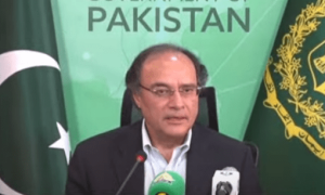 ریٹیلرز پر ٹیکس لگائیں گے، ہر شعبے کو ٹیکس نیٹ میں حصہ ڈالنا پڑے گا، وزیر خزانہ
