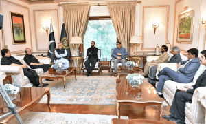 چین جیسے دوست کے ساتھ تعلقات پر سیاست کی گنجائش نہیں، وزیراعظم