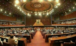 اپوزیشن کی ہنگامہ آرائی کے دوران الیکشن ایکٹ ترمیمی بل سینیٹ سے بھی منظور
