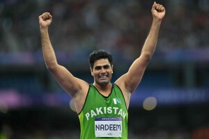 پیرس اولمپکس میں گولڈ میڈل جیتنے والے ارشد ندیم کی کل وطن واپسی، شاندار استقبال کیا جائے گا