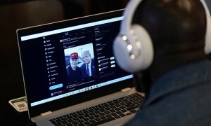 Trump holds meandering live &lsquo;chat&rsquo; with backer Musk, after delay