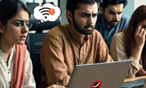 فائروال: &rsquo;ایک جماعت کے &rsquo;گناہوں&lsquo; کی سزا پورے ملک کو دی جارہی ہے&lsquo;
