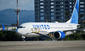 Airlines suspend flights as Middle East tensions rise