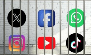 &rsquo;سوشل میڈیا کو جیل میں تو نہیں ڈالا جاسکتا&lsquo;