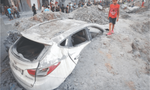 27 killed as Israeli tanks push deeper into Gaza