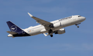 Airlines increase flights over Afghanistan as Middle East skies become riskier