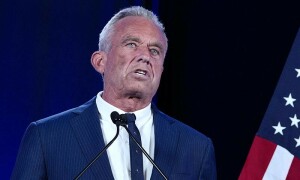 Robert F. Kennedy Jr ends US presidential campaign, endorses Trump