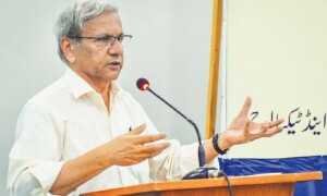 &rsquo;حکومت اپنے اخراجات کم کرنے میں سنجیدہ نہیں&lsquo;، رکن رائٹ سائزنگ کمیٹی مستعفی