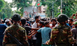 Bangladesh launches drive to recover weapons looted during Hasina&rsquo;s ouster