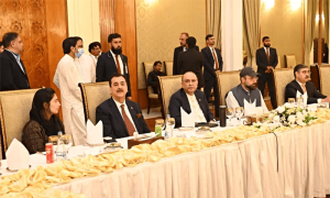 Allies congregate to mull &lsquo;constitutional package&rsquo;