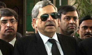 مجوزہ آئینی ترامیم: حامد خان کا 19 ستمبر سے وکلا تحریک کے آغاز کا اعلان