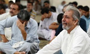 Thousands protest as Pakistan condemns killing of Hezbollah leader