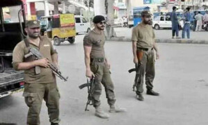 پنجاب: میانوالی، فیصل آباد اور بہاولپور میں دفعہ 144 نافذ، اجتماعات پر پابندی