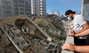 6 killed, 7 wounded as Israel bombs heart of Beirut