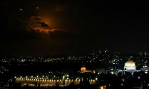اداریہ: &rsquo;ایران نے اپنی مزاحمتی تنظیموں کو تنہا نہیں چھوڑا&lsquo;