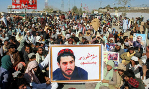 وفاقی حکومت نے پشتون تحفظ موومنٹ پر پابندی عائد کردی