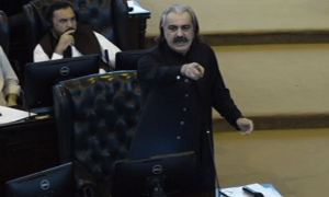 وزیراعلیٰ کی گاڑی پر حملہ صوبے پرحملہ ہے، علی امین گنڈاپور کا آئی جی اسلام آباد کو ہٹانے کا مطالبہ