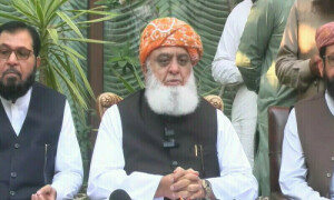 آئینی ترامیم کا معاملہ اب &rsquo;ایس سی او سمٹ&lsquo; کے بعد دیکھا جائے گا، جے یو آئی (ف) کا دعویٰ