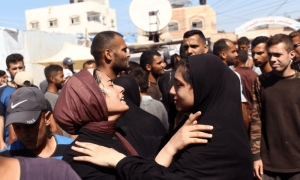 غزہ: اسرائیلی فضائیہ کی ہلال احمر کے اسکول پر بمباری، 28 فلسطینی شہید