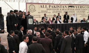 Lawyers vow to fight constitutional tweaks &lsquo;tooth and nail&rsquo;