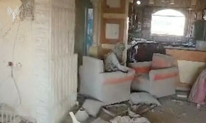 اسرائیل نے یحییٰ سنوار کی شہادت سے قبل کے آخری لمحات کی وڈیو جاری کردی