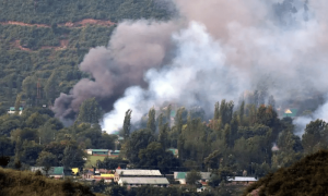 مقبوضہ کشمیر میں مسلح افراد کی مزدوروں کے کیمپ پر فائرنگ، 7 افراد ہلاک