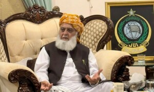 مولانا فضل الرحمٰن نے ایک بار پھر نئے انتخابات کا مطالبہ کردیا
