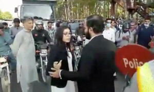 اسلام آباد پولیس نے ایمان مزاری اور ان کے شوہر کو گرفتار کر لیا