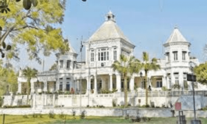 پنجاب کی 6 جامعات کے مستقل وائس چانسلرز کی تعیناتی پر گورنر ہاؤس کو تحفظات