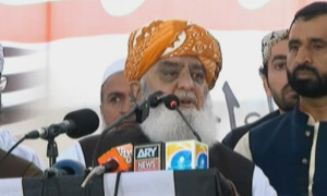 پارلیمنٹ کی خودمختاری سےکبھی انکار نہیں کیا، مولانا فضل الرحمٰن
