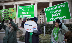 Thousands at US Women&rsquo;s March stress need for abortion rights